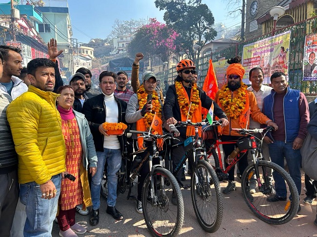राम लला प्राण—प्रतिष्ठा   अल्मोड़ा के तीन राम भक्त साइकिल से अयोध्या रवाना