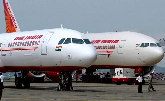 Air India के 300 सीनियर कर्मचारी एक साथ Sick Leave पर, कैंसिल हुई 78 फ्लाइट