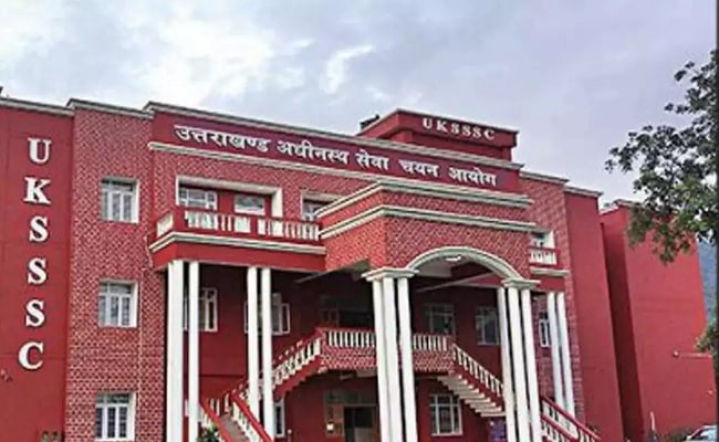 Uttarakhand: सरकार ने UKPSC से UKSSSC को लौटाईं समूह-ग की 12 भर्तियां