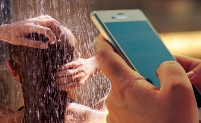 नैनीताल : नहाते हुए होटल में महिला का बनाया वीडियो, कर्मचारी गिरफ्तार