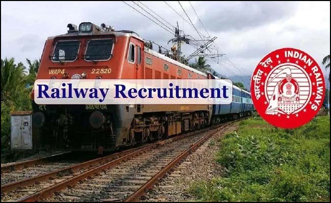 Railway Jobs : रेलवे में निकली बंपर भर्ती, 10वीं पास जल्द करें आवेदन