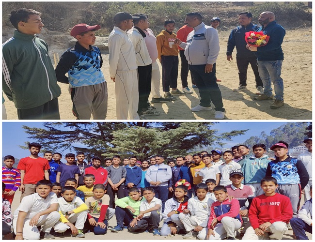 अल्मोड़ा में क्रिकेट कोचिंग