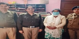 लालकुआं में कच्ची शराब के साथ महिला गिरफ्तार