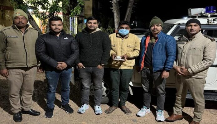 07.40 लाख की स्मैक लेकर मैदान से पहाड़ पहुंचा फिरोज