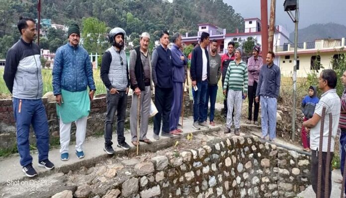 समय से काम नहीं करने वाले ठेकेदार काली सूची में जाएंगे