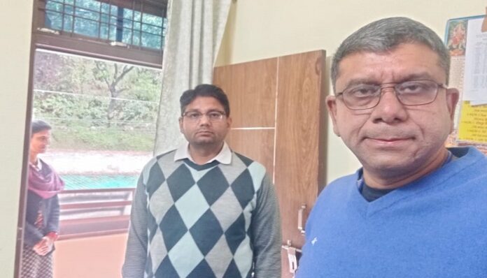 सीडीओ को औचक निरीक्षण में नदारद मिले कर्मचारी