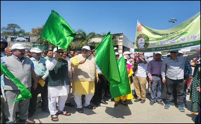 श्री अन्न महोत्सव : कृषि मंत्री गणेश जोशी ने स्कूली छात्र-छात्राओं की रैली को दिखाई हरी झंडी