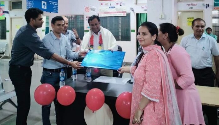 बागेश्वर में तबादले पर डा. विकास वर्मा को भावभीनी विदाई