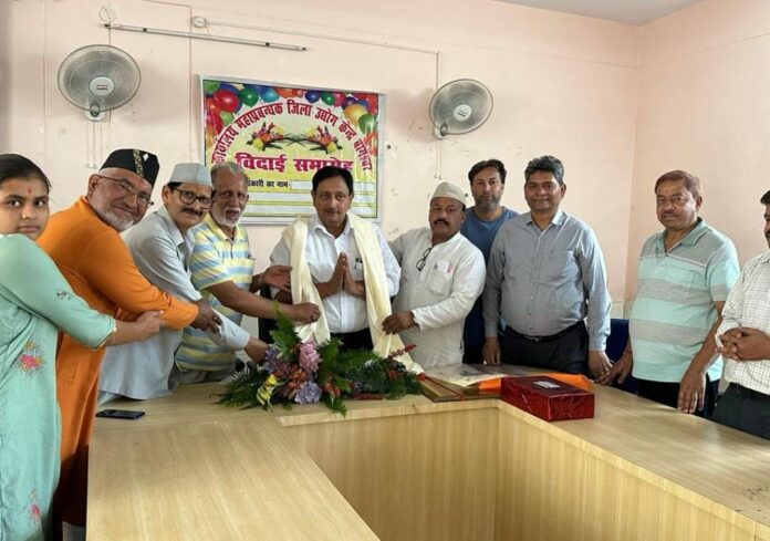 महाप्रबंधक को सेवानिवृत्ति पर भावभीनी विदाई