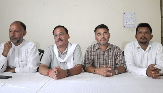 आपदा से जूझ रहा कपकोट, नहीं ली जा रही सुध—हरीश ऐठानी