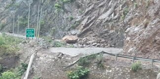 अल्मोड़ा-भवाली और धारी से पुखराड़ जाने वाला मार्ग मलबा आने पर बंद
