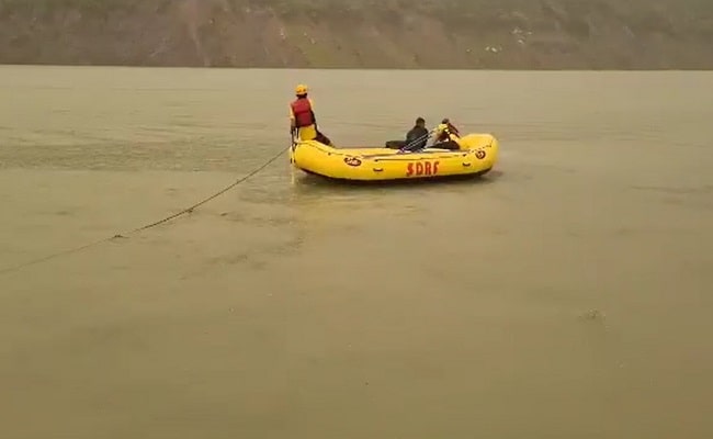 उत्तराखंड : घर से घूमने निकले थे चार दोस्त, खोह नदी में डूबने से एक की मौत