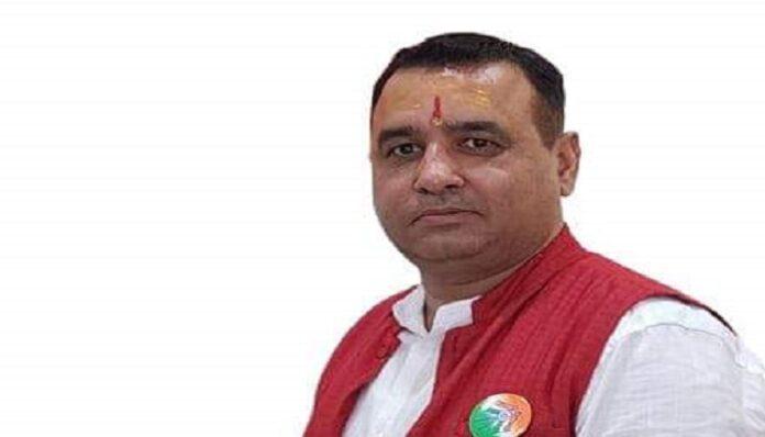 परितोष को सौंपी कांग्रेस जिला महामंत्री (प्रशासन) की जिम्मेदारी