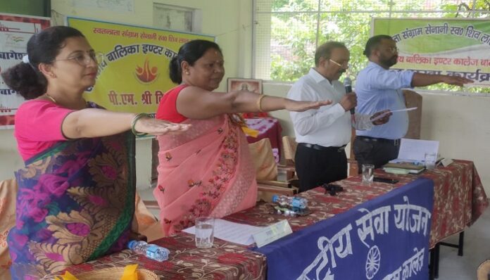 वर्ष 2025 तक युवाओं को शिक्षा के साथ स्वरोजगार से जोड़ना है: पांडेय