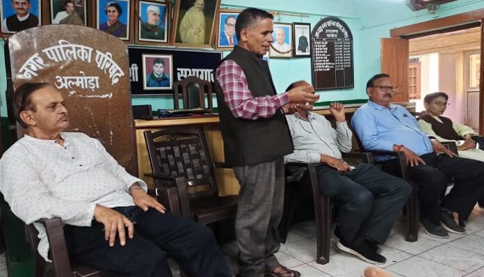 मांगों की पूर्ति में हीलाहवाली से पेंशनर खफा