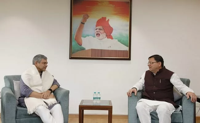 केंद्रीय रेल मंत्री से मिले मुख्यमंत्री धामी, लखनऊ से देहरादून के बीच "वंदे भारत एक्सप्रेस" पर अपडेट पढ़ें