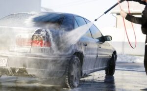 हल्द्वानी : सर्विस सेन्टरों पर वाहनों की धुलाई और नए पानी के कनेक्शन पर तत्काल रोक