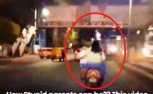 Viral Video : सड़क पर दौड़ा रहे स्कूटी, फुटरेस्ट पर खड़ा कर रखा मासूम