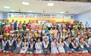 होनहार बच्चों की माताओं को मिला कमला नेहरु पुरस्कार