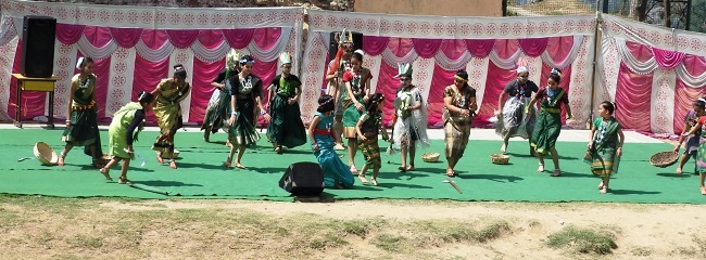 आर्मी पब्लिक स्कूल अल्मोड़ा में तीन दिवसीय समर कैंप का हर्षोल्लास के साथ समापन