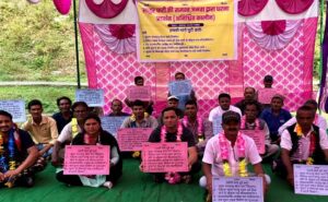 लाहुरघाटी में आंदोलन पर अडिग ग्रामीण, कांग्रेस का समर्थन