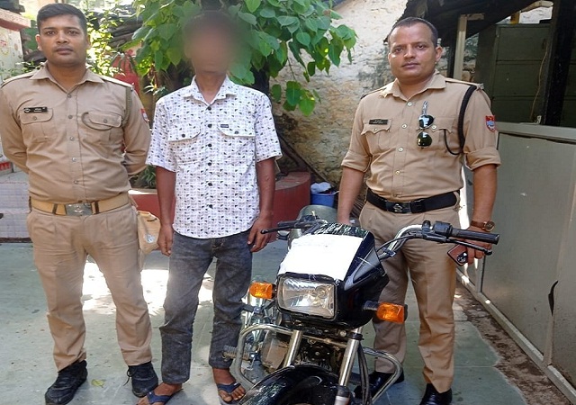 हल्द्वानी : शातिर बाइक चोर चढ़ा बनपूलपुरा पुलिस के हत्थे, गिरफ्तार