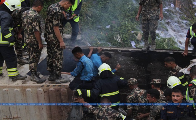 नेपाल प्लेन क्रैश : विमान में सवार 19 में से 18 की मौत, सभी एयरलाइंस के ही कर्मचारी