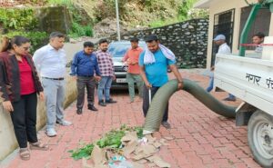 डीएम ने किया जटायु मशीन का शुभारंभ