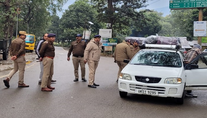 थर्टी फर्स्ट व नववर्ष को देखते हुए अलर्ट मोड में पुलिस