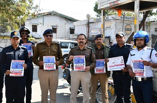 हल्द्वानी : यातायात जागरूकता रैली, 19 चौराहों पर किया जागरुक