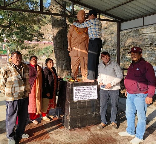 धौनी के जीवन से प्रेरणा लेना ही उन्हें सच्ची श्रद्धांजलि, वर्मा सहित चार लोग सम्मानित