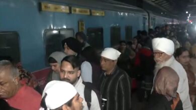 18 Death, 12 injured in stampede at New Delhi Railway Station