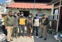 मुखानी पुलिस ने किया चार वारंटियों को गिरफ्तार