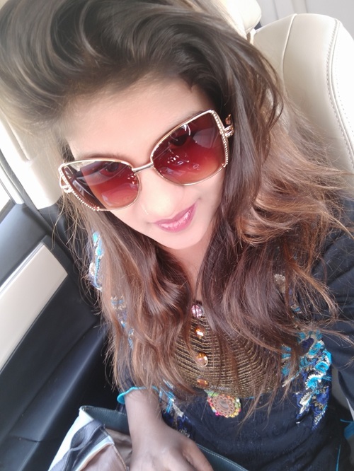 रोशनी खान