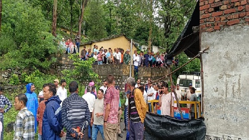 बेतालघाट में गोलीबारी, यशपाल आर्य से मारपीट के आरोप