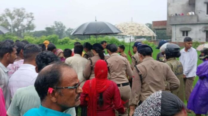 कट्टे में मिला 10 साल के बच्चे का अंगविहीन शव,