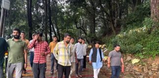 अल्मोड़ा में सड़क निर्माण का ऑन-साइट निरीक्षण, गुणवत्ता पर दिए निर्देश