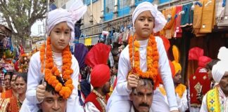 अल्मोड़ा का ऐतिहासिक मल्ला महल में जय गोलज्यू महोत्सव की चहल-पहल