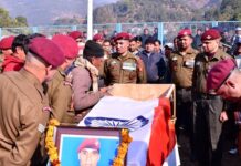 माटी का लाल अमर हो गया… हवलदार गजेंद्र सिंह गढ़िया पंचतत्व में विलीन हवलदार गजेंद्र सिंह गढ़िया पंचतत्व में विलीन