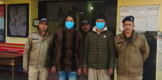 गरुड़: बड़ी कार्रवाई, राहगीर से लूटपाट करने वाले दो आरोपी गिरफ्तार