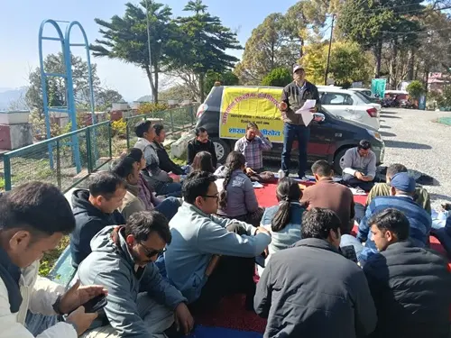 di 1 अल्मोड़ा में डिप्लोमा इंजीनियर्स की 27 सूत्रीय मांगों पर आर-पार की जंग