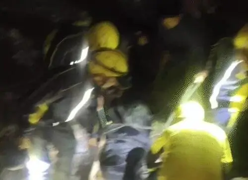 ddn 01 सहस्त्रधारा में दोस्तों संग पार्टी कर रहा युवक पहाड़ से गिरा, मौत