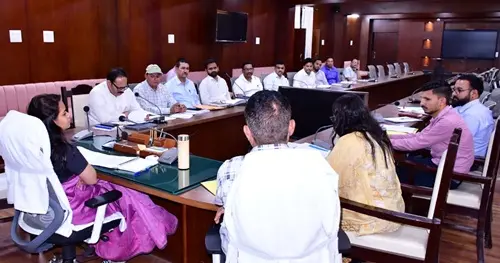 NH-309A सुदृढ़ीकरण: DM समीक्षा बैठक, समयबद्धता और गुणवत्ता पर दिया जोर