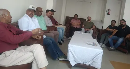 20 rkt 1 कैंची धाम में भीषण जाम से रानीखेत का पर्यटन संकट में