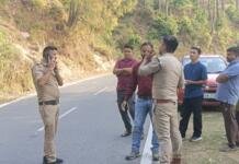 चौकी इंचार्ज अरुण राणा ने संभाला मोर्चा, एमवी एक्ट में वसूला जुर्माना चौकी इंचार्ज अरुण राणा ने संभाला मोर्चा, एमवी एक्ट में वसूला जुर्माना