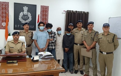 27 bgs 1 बागेश्वर: केबिल चोरी मामले में 4 आरोपी गिरफ्तार, 60 मीटर केबिल बरामद