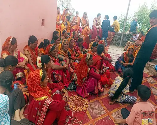19almp4 कांडानौला स्थित राज राजेश्वरी मंदिर जयकारों से गूंजा