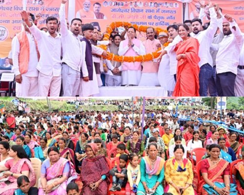 21almp8 वैश्विक स्तर पर आध्यात्मिक केंद्र के रूप में विकसित होगा उत्तराखंड: धामी