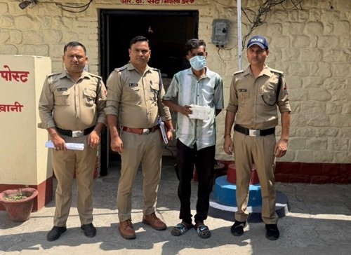 news mukhani जिलाबदर तपन दास 20 नशीले इंजेक्शनों के साथ गिरफ्तार