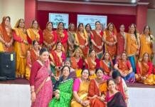 अल्मोड़ा में गूंजे उत्तराखंडी संस्कार गीत: माया-हेमा की जोड़ी बनी विजेता अल्मोड़ा में गूंजे उत्तराखंडी संस्कार गीत: माया-हेमा की जोड़ी बनी विजेता